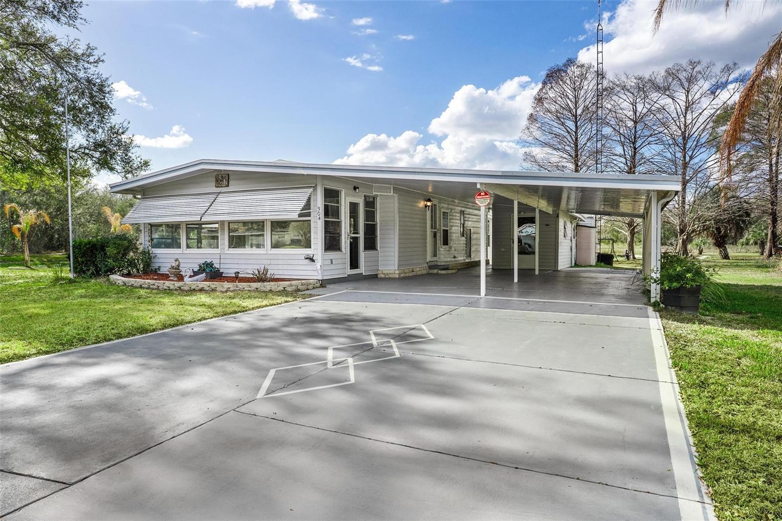 OAK GROVE MOBILE HOME - Residential