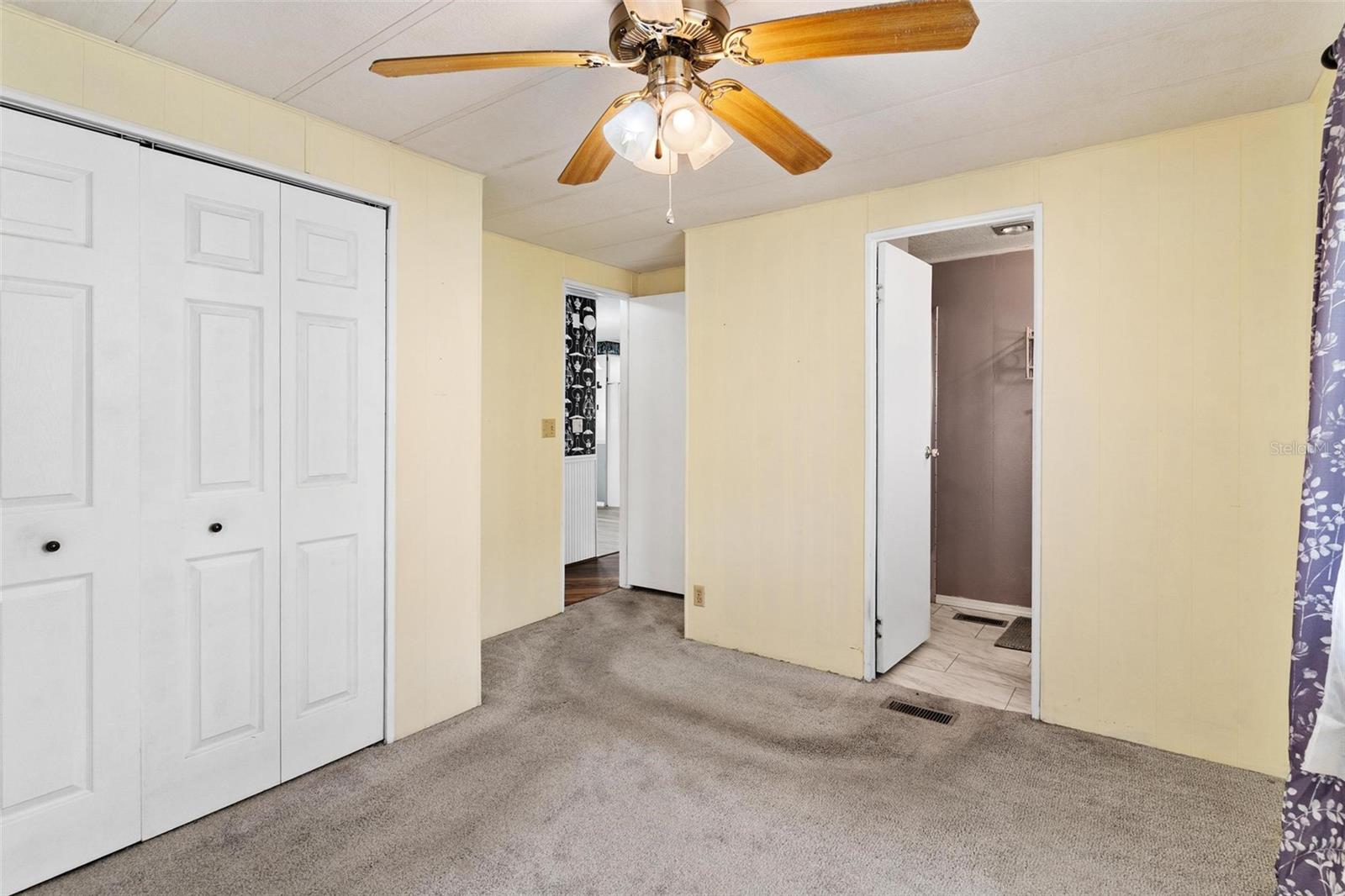 OAK GROVE MOBILE HOME - Residential