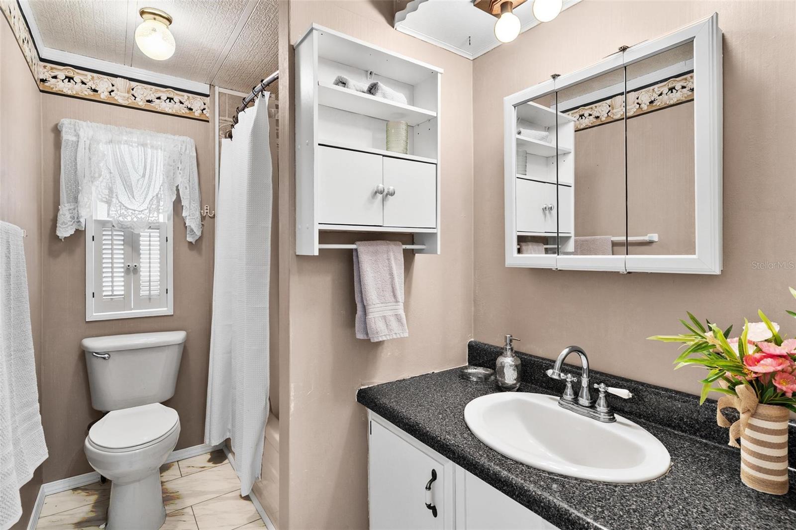 OAK GROVE MOBILE HOME - Residential