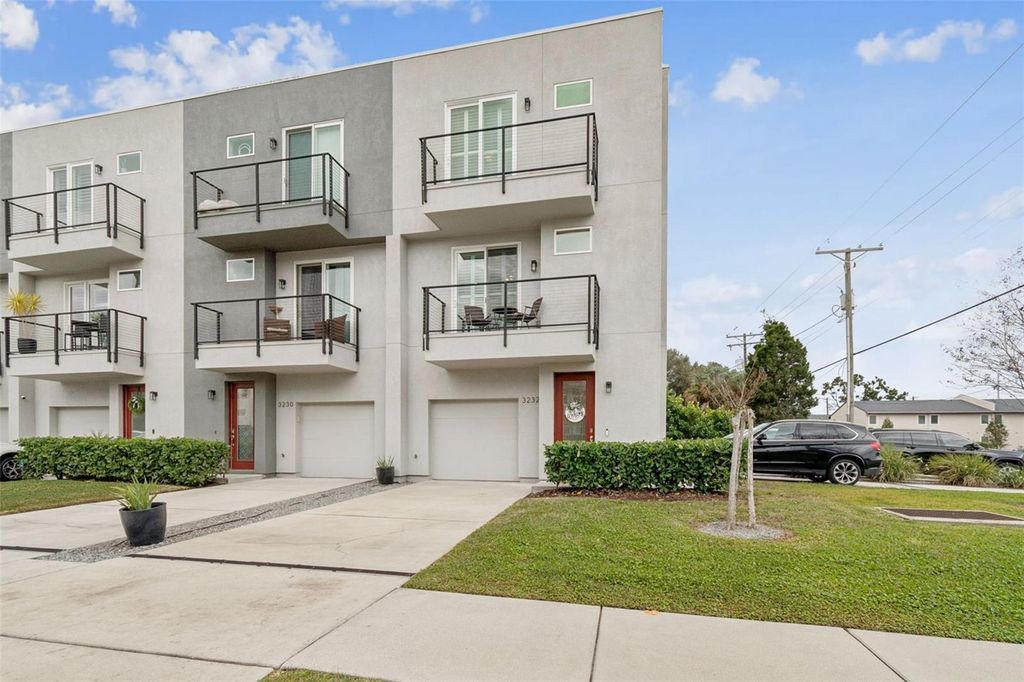 Photo of 3232 W Horatio Street, Tampa, FL 33609 (MLS # TB8464167)