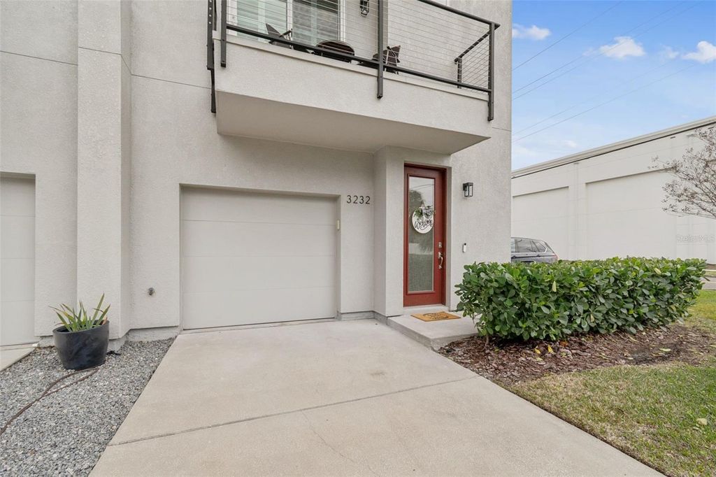 Photo of 3232 W Horatio Street, Tampa, FL 33609 (MLS # TB8464167)