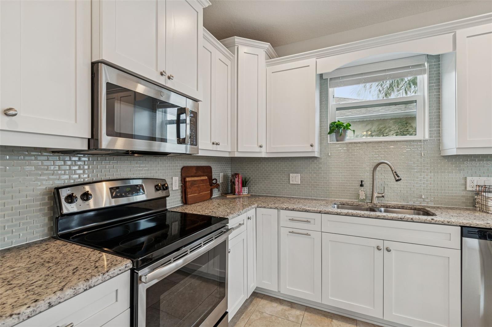 HORATIO SOUTH TWNHMS - Residential