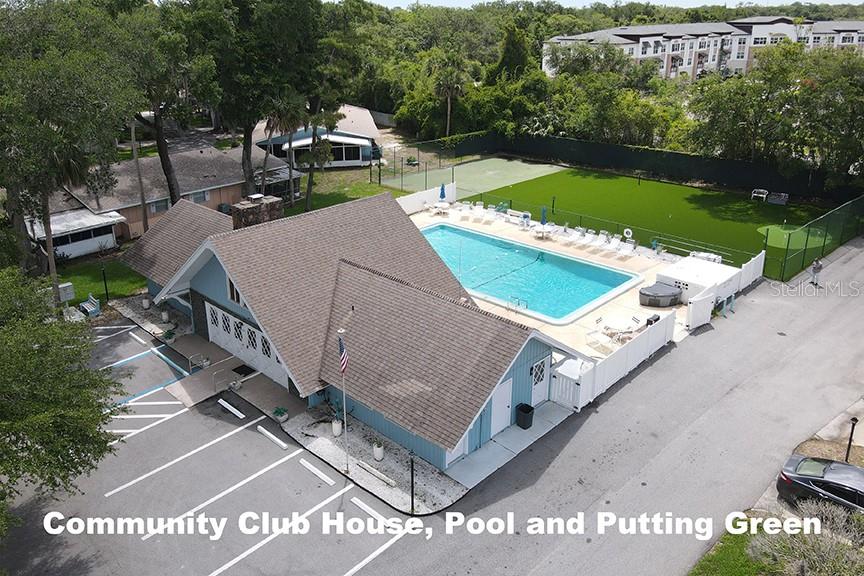 COUNTRY CLUB CHALETS - Residential