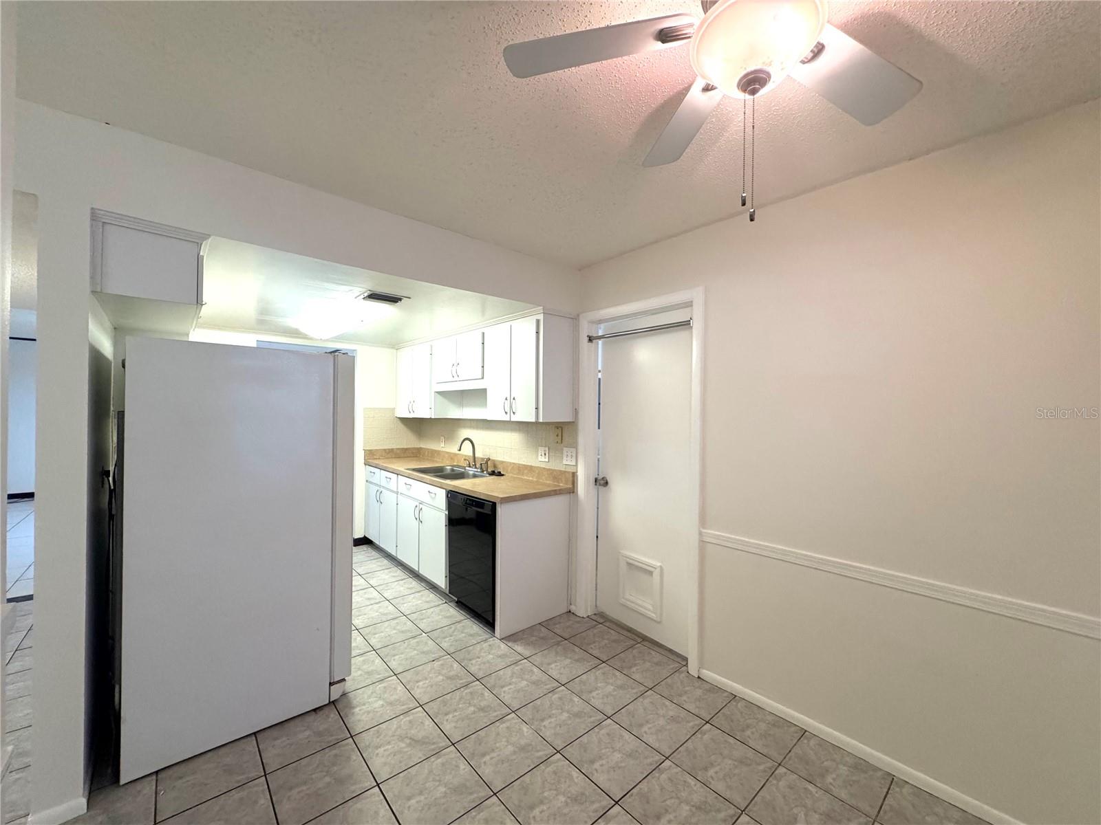 CARMEL OAKS CONDO PH 03 - Residential Lease