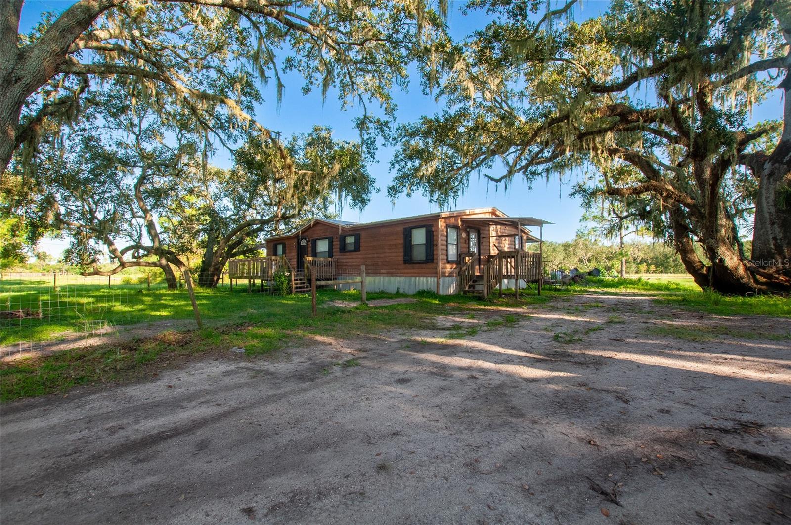 415 BRONCO DRIVE