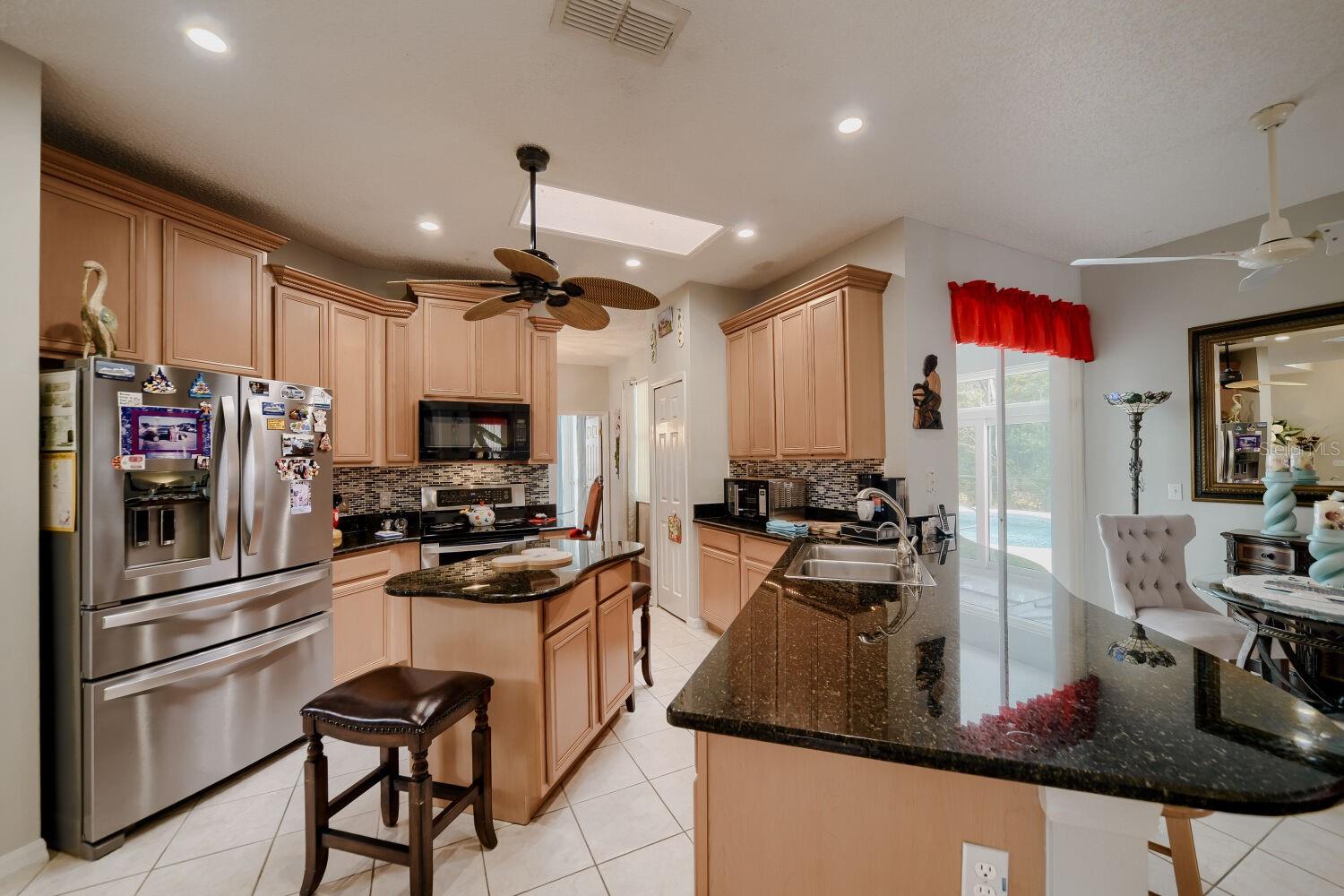 DAHLIA RESERVE AT CRESCENT LAKES - Residential