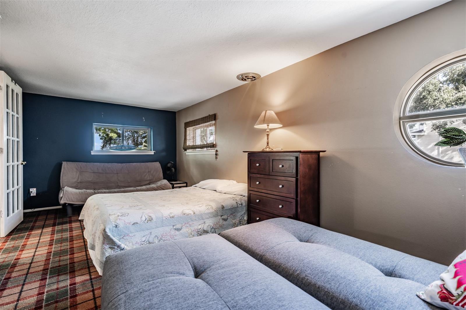 SEASIDE POINT - Residential