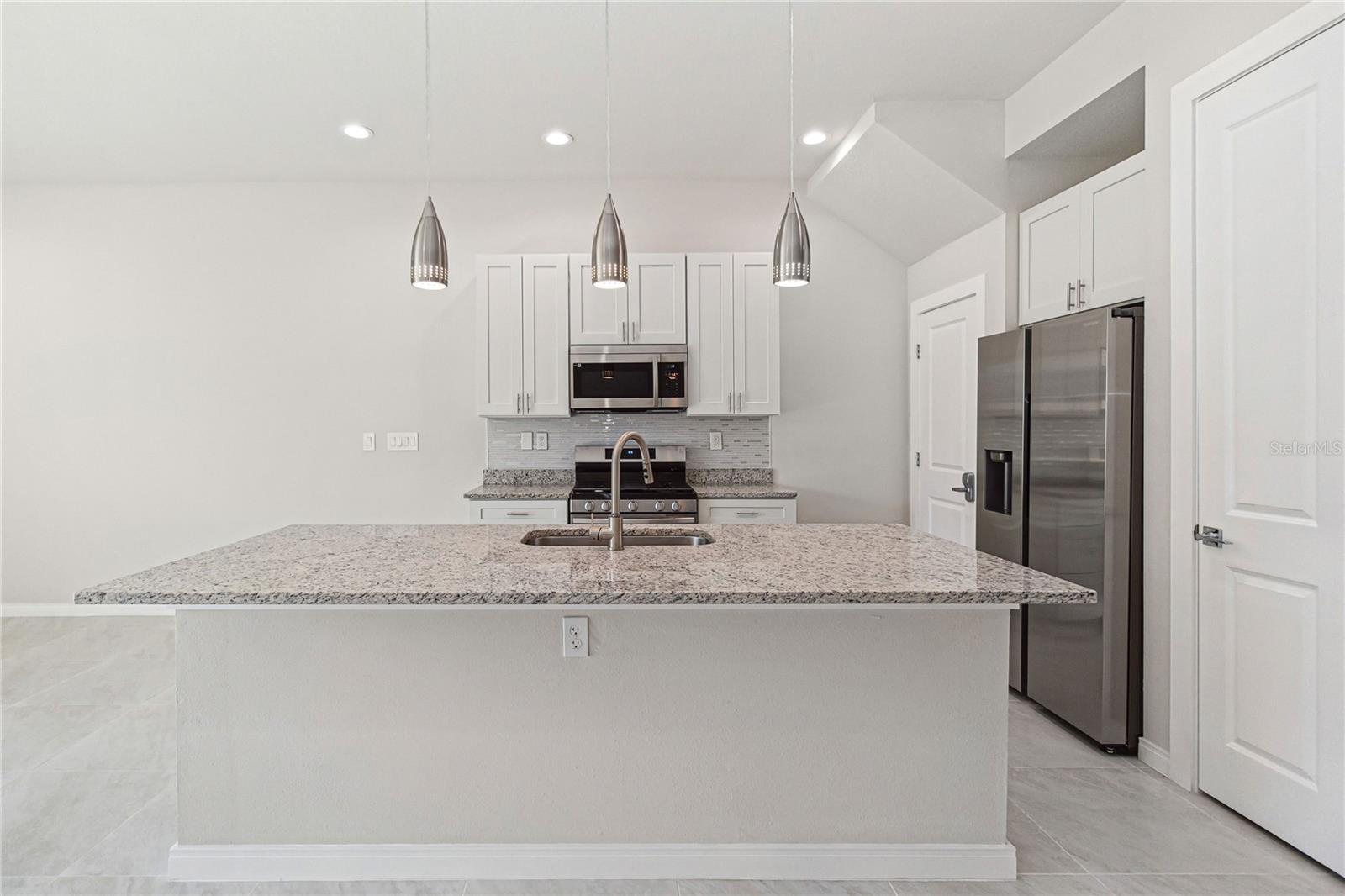 7554 SUNFLOWER CIRCLE