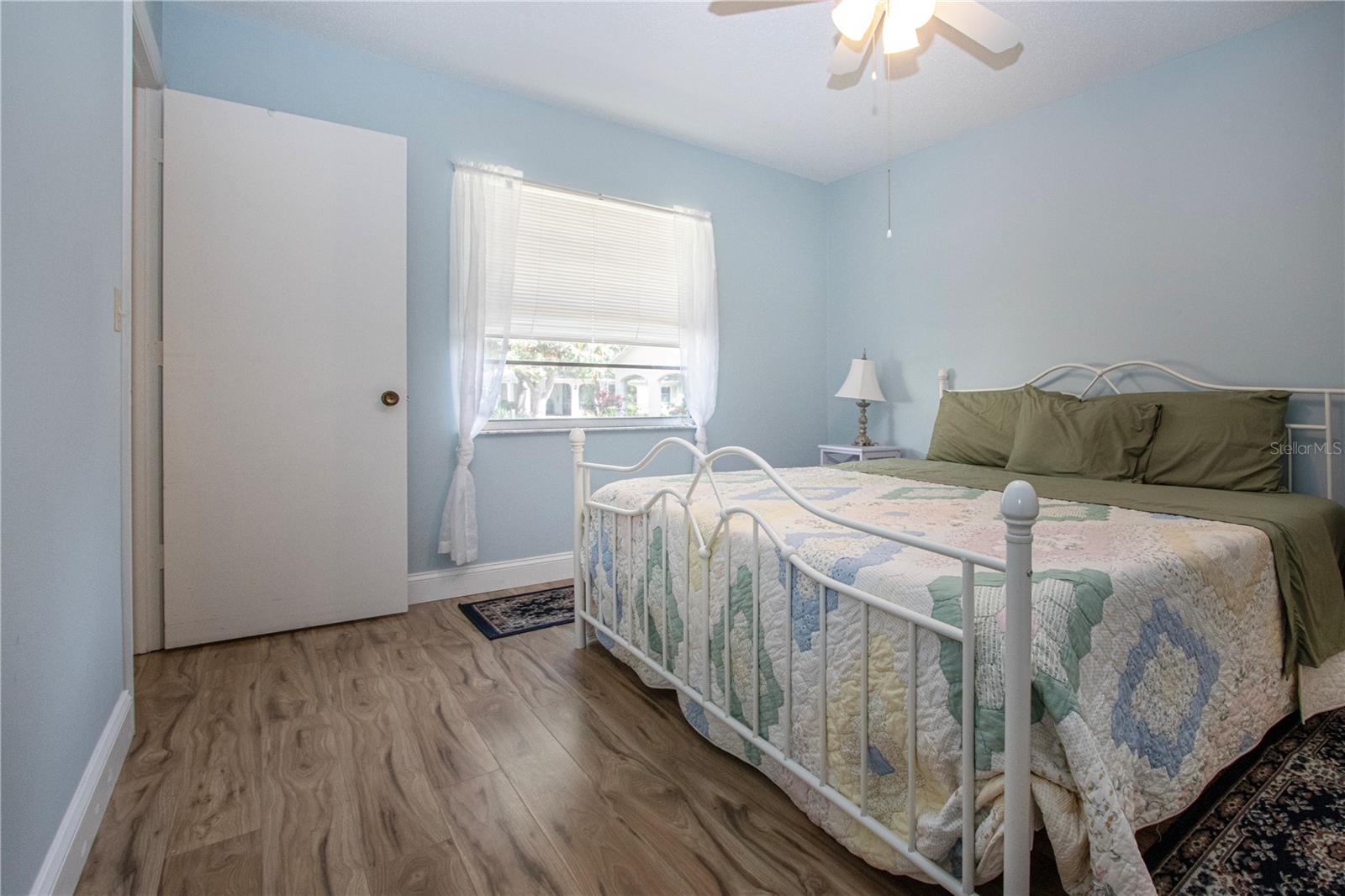 2017 HULLHOUSE DRIVE 351