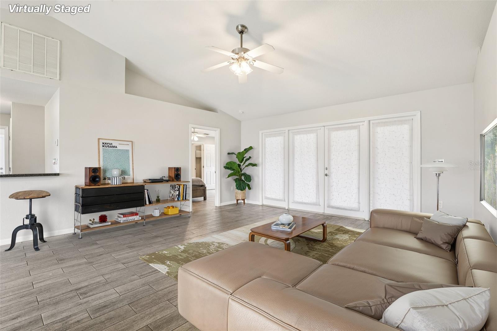 HIDDEN LAKES - Residential