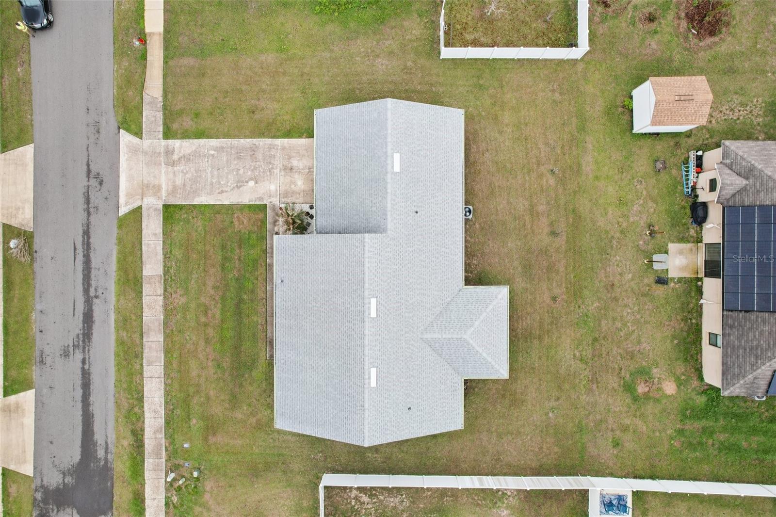 HIDDEN LAKES - Residential