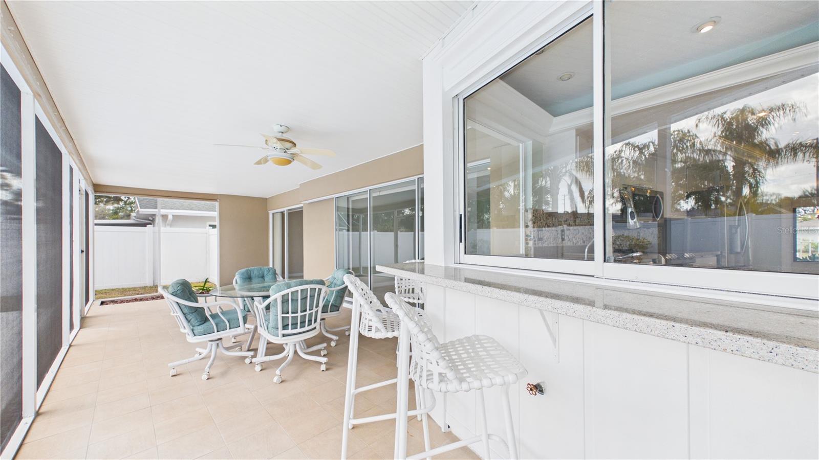 DEL ROBLES - Residential