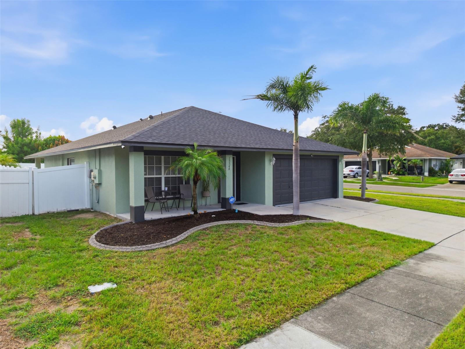 15544 FLORIDA BREEZE LOOP