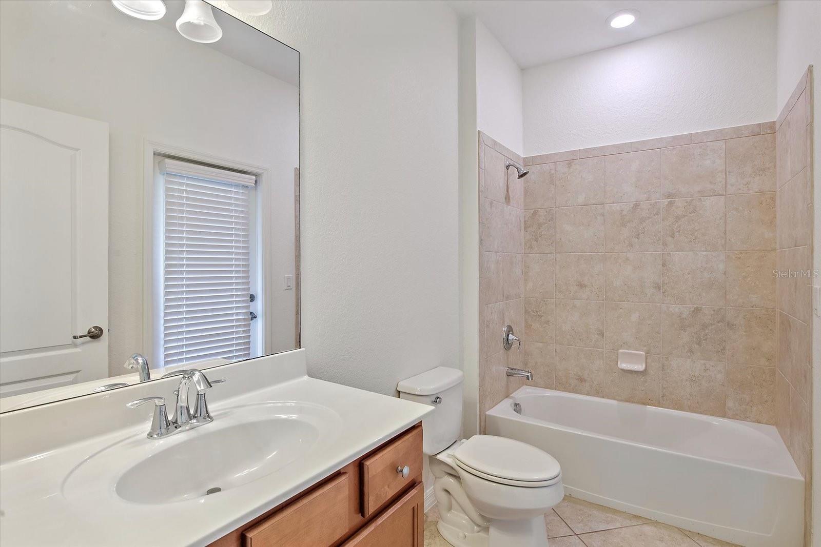 RIVER STRAND - Residential Lease