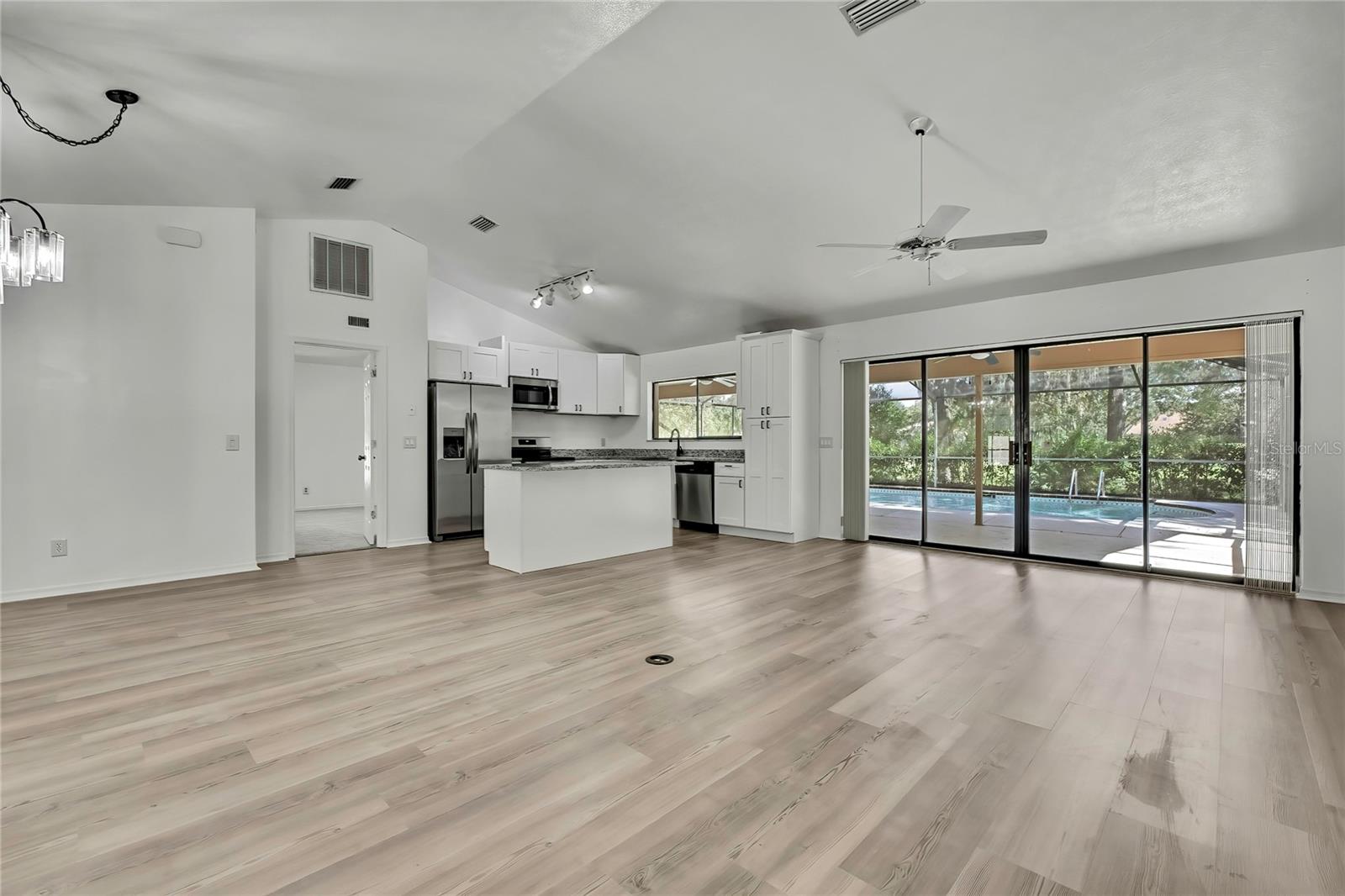 CITRUS HILLS 1ST ADD - Residential