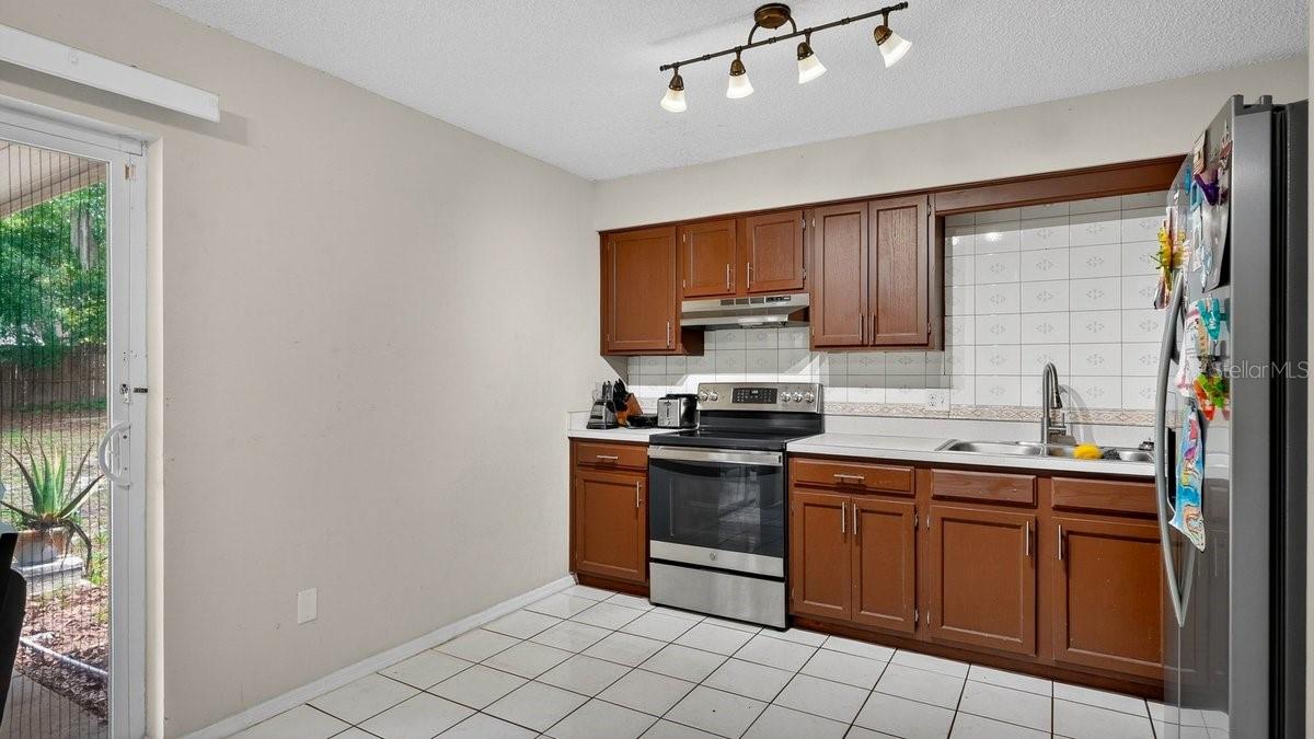 DELTONA LAKES UNIT 42 - Residential