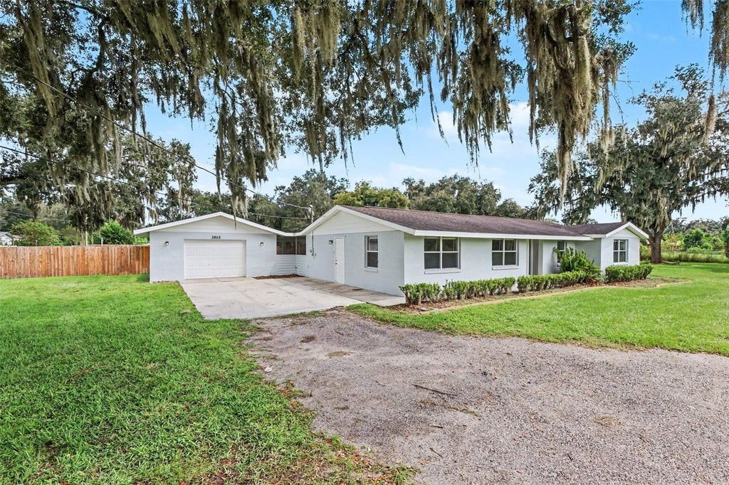 Photo of 3805 Mcintosh Road, Dover, FL 33527 (MLS # TB8552401)