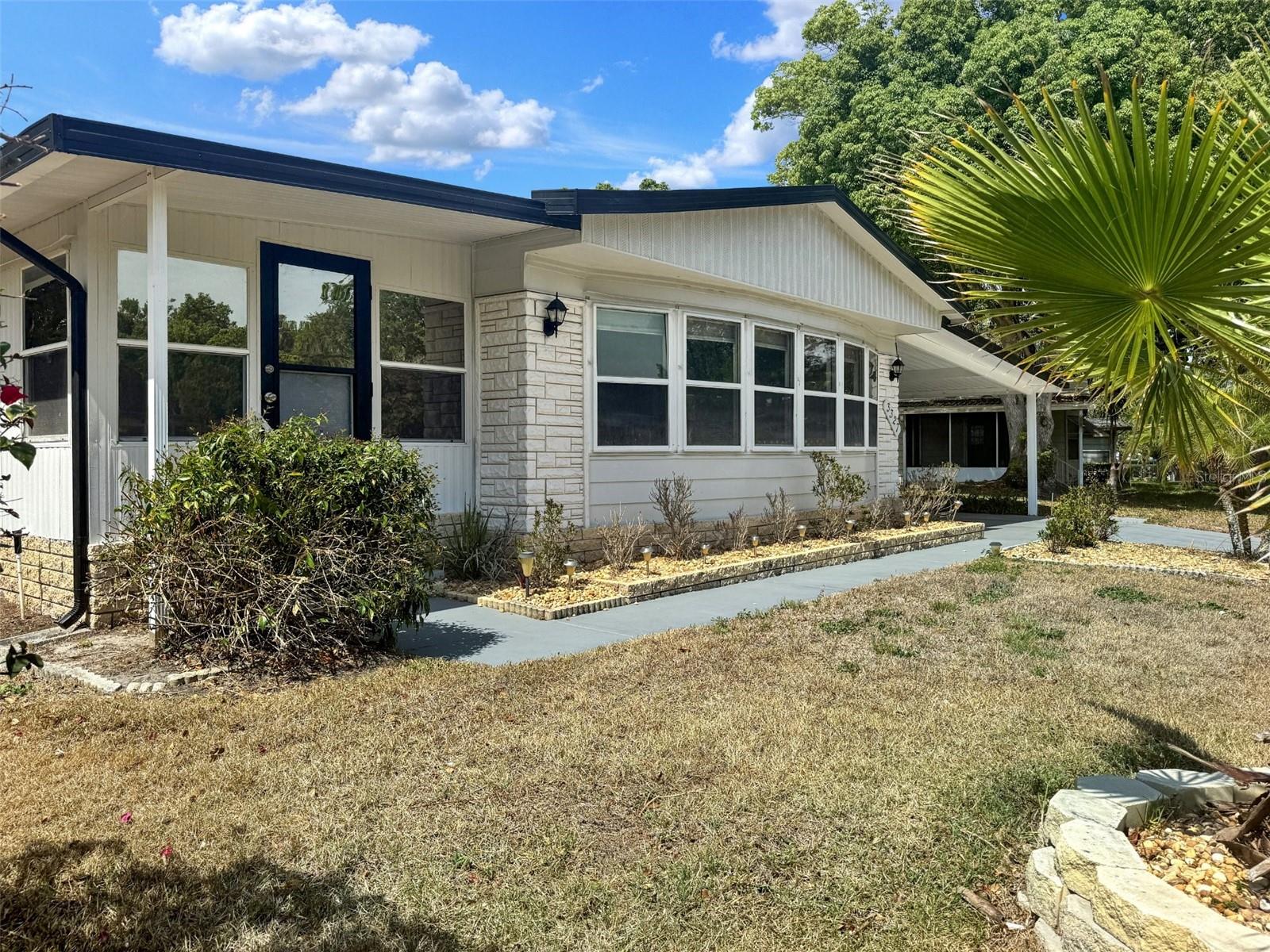 3327 S CITRUS CIRCLE