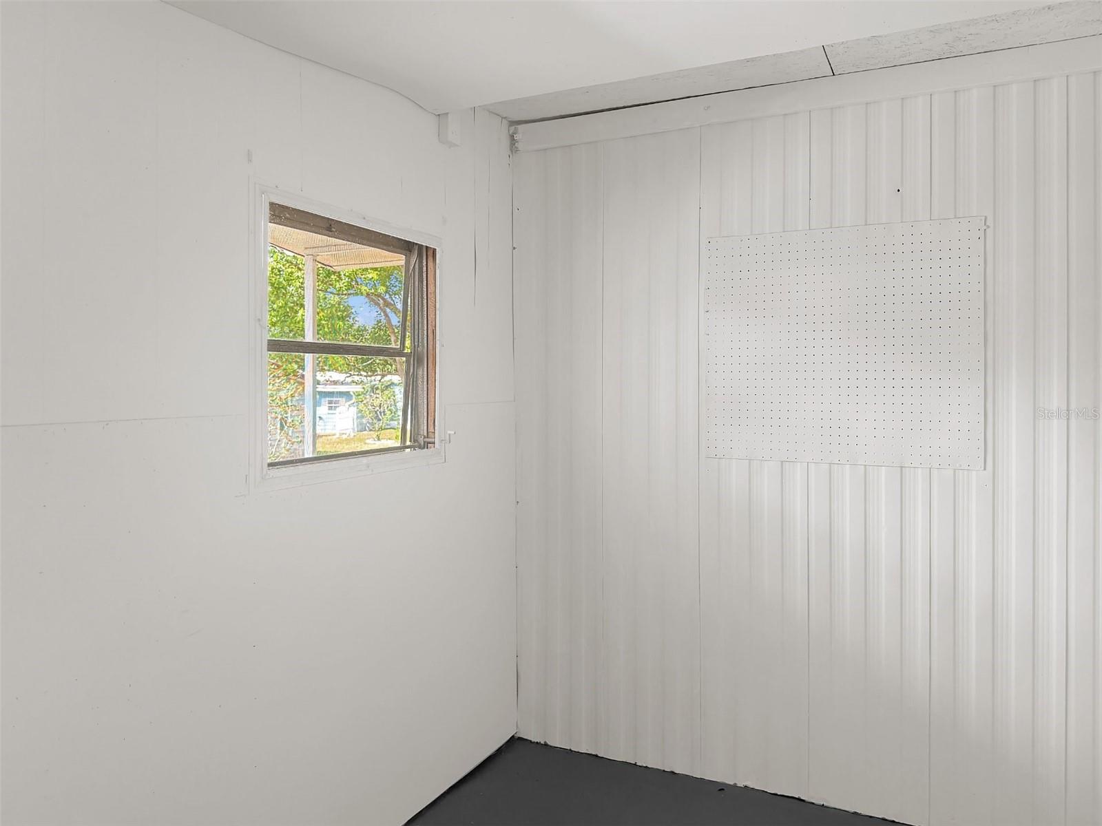 ZELLWOOD STATION / BANBURY VILLAGE CONDO - Residential