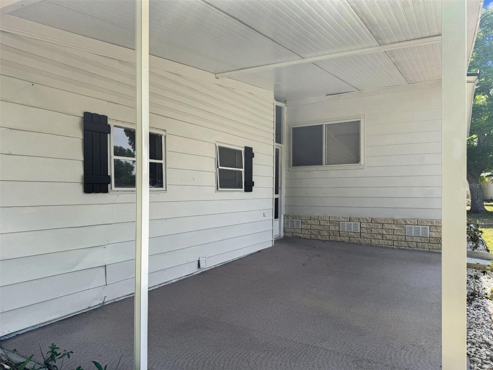 3327 S CITRUS CIRCLE