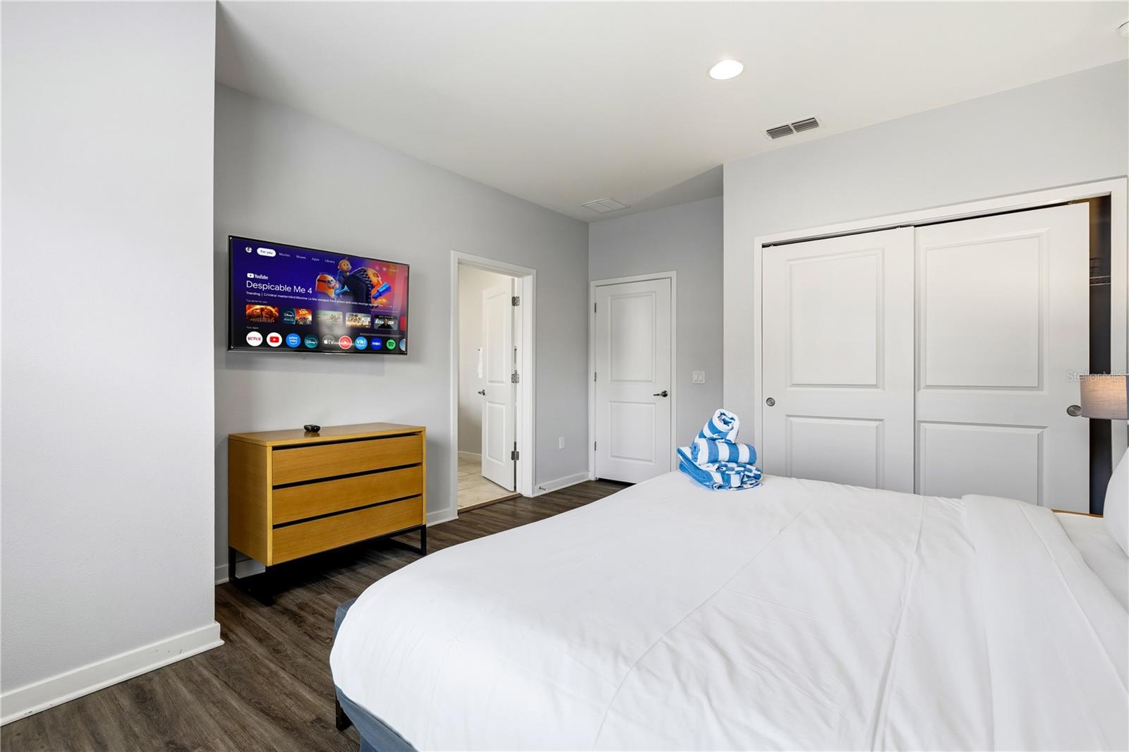 REGAL OAKS AT OLD TOWN - Residential