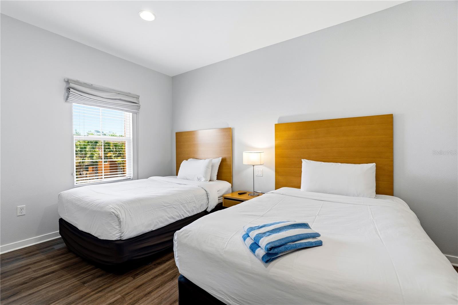 REGAL OAKS AT OLD TOWN - Residential