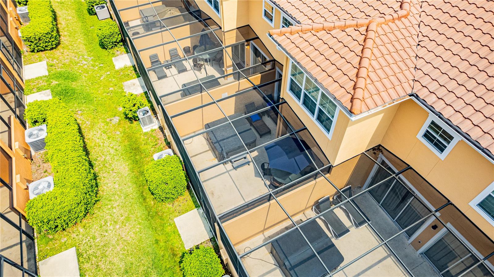 REGAL OAKS AT OLD TOWN - Residential