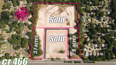 1135 HWY 466 LADY LAKE FL 32159