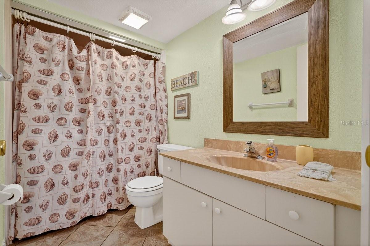 BAHAMIAN CLUB UNITS 01-03 INC - Residential