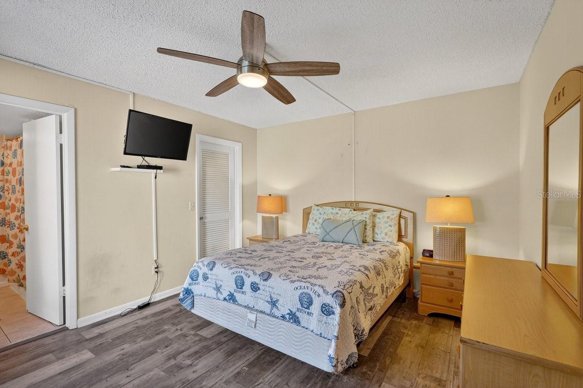 BAHAMIAN CLUB UNITS 01-03 INC - Residential