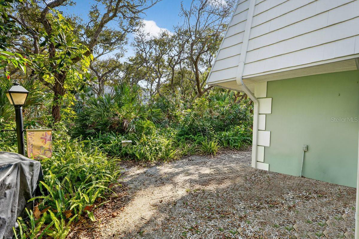 BAHAMIAN CLUB UNITS 01-03 INC - Residential