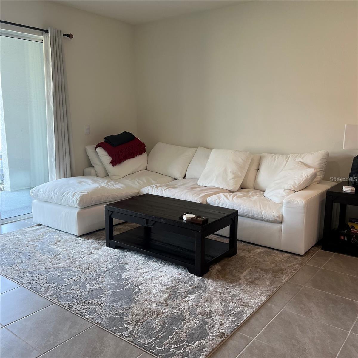 VARREA PH 1 - Residential Lease