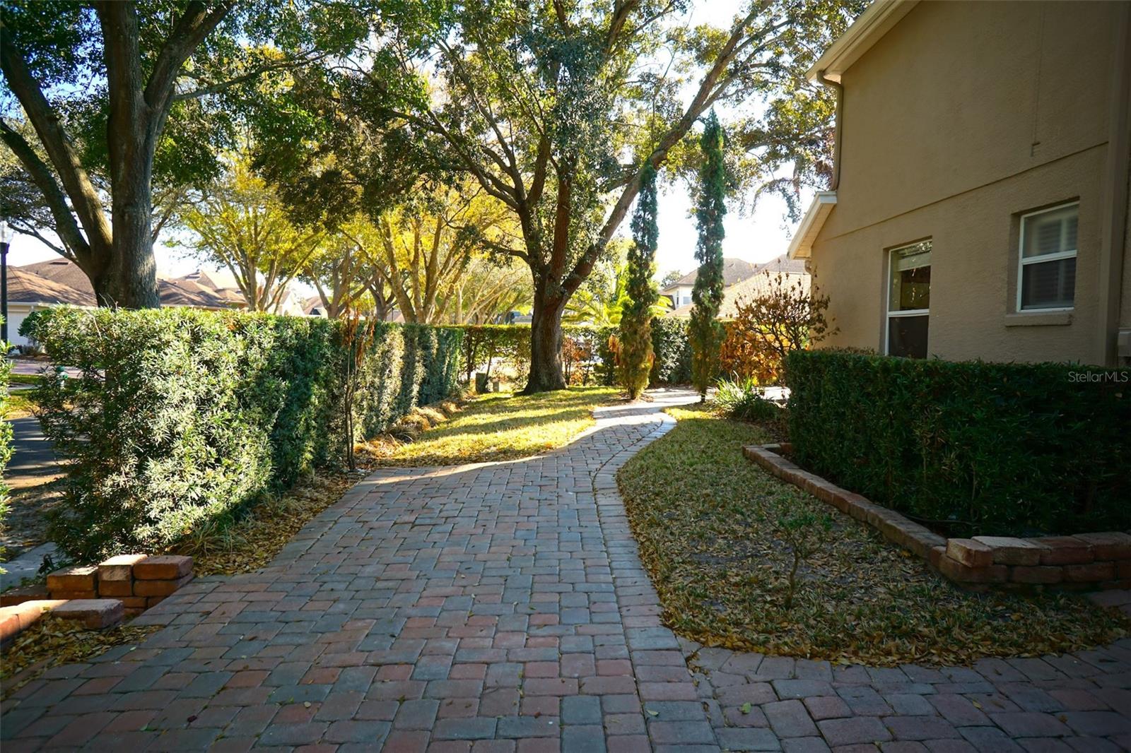 Casas a venda 4 - Jen Dantas 7904 WESTMINSTER ABBEY BOULEVARD