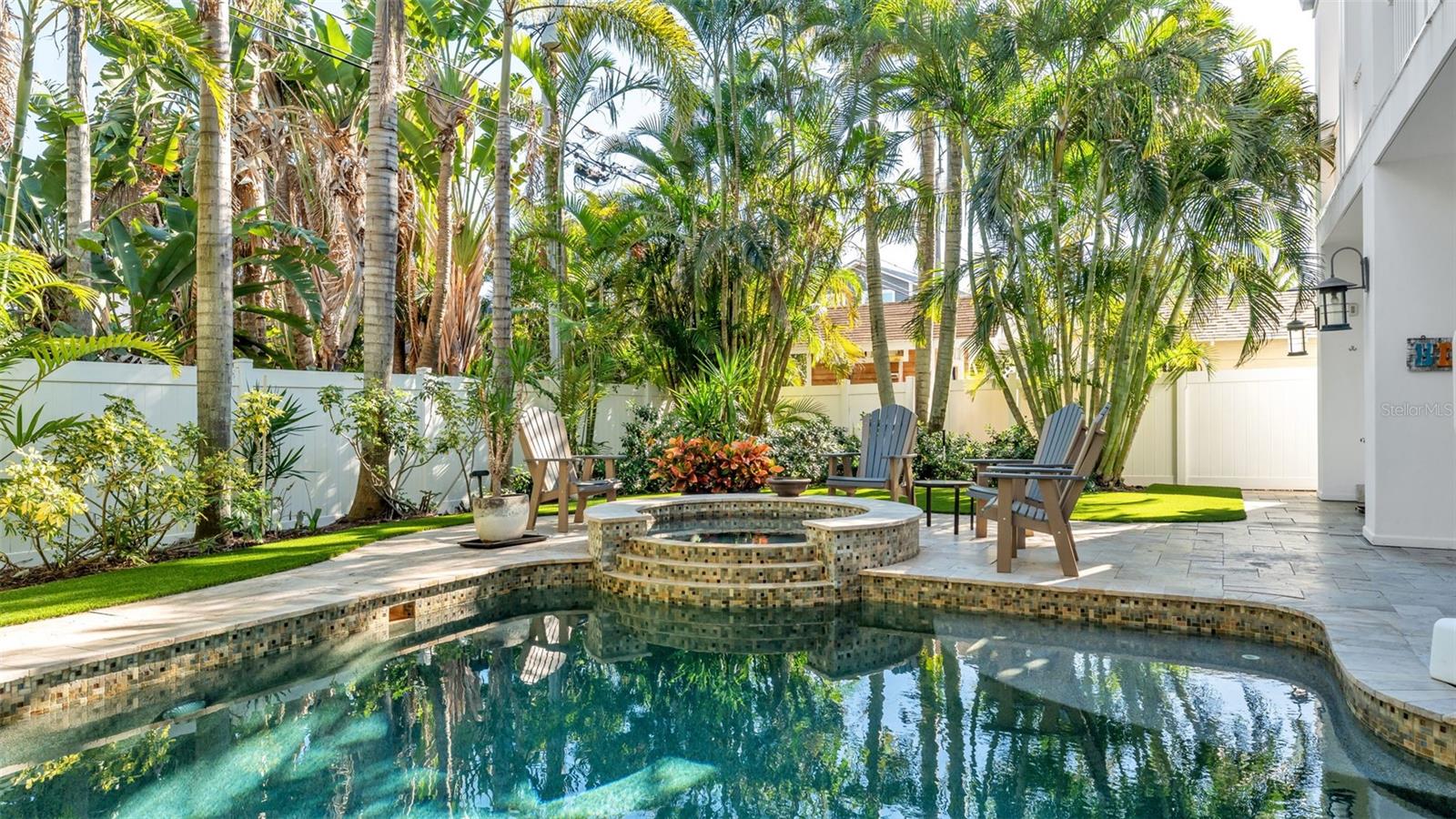 CARLOUEL - Residential