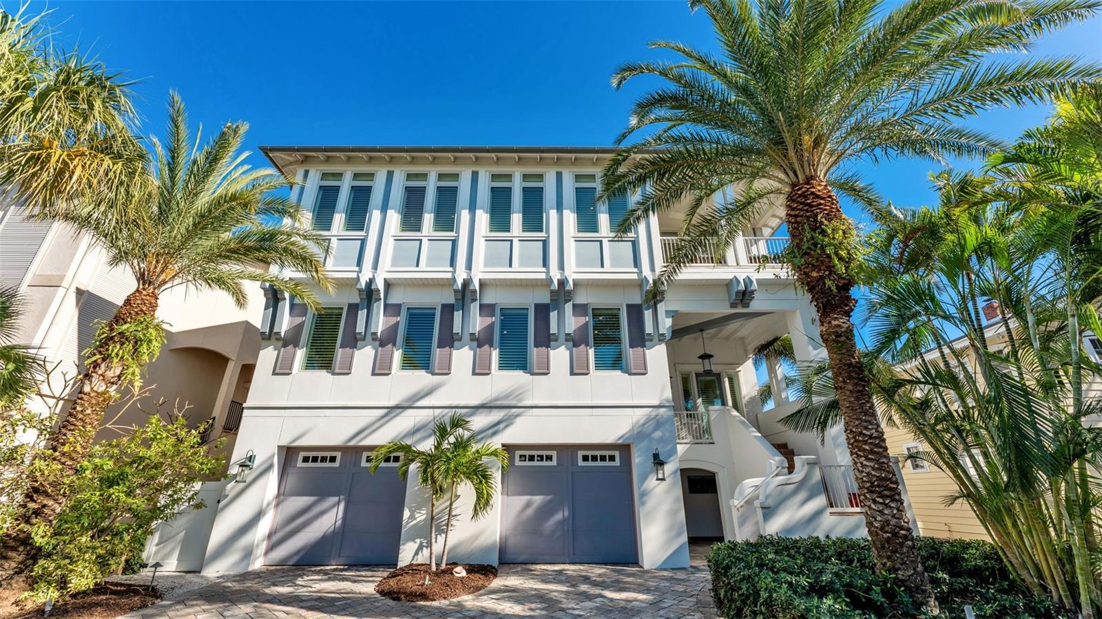 CARLOUEL - Residential