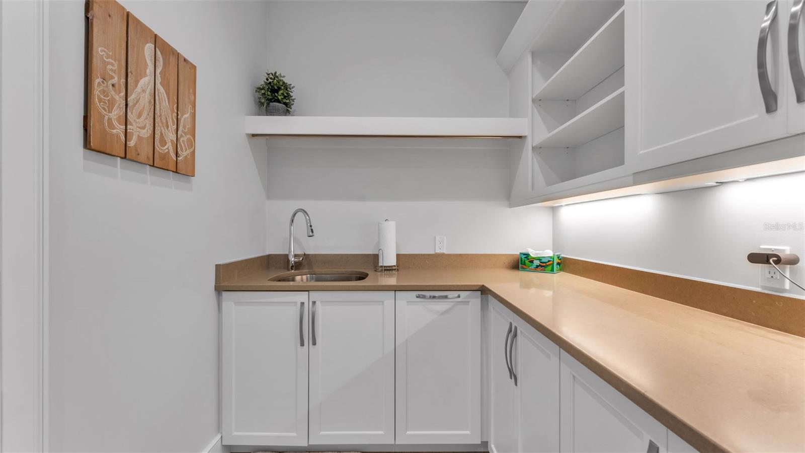 CARLOUEL - Residential