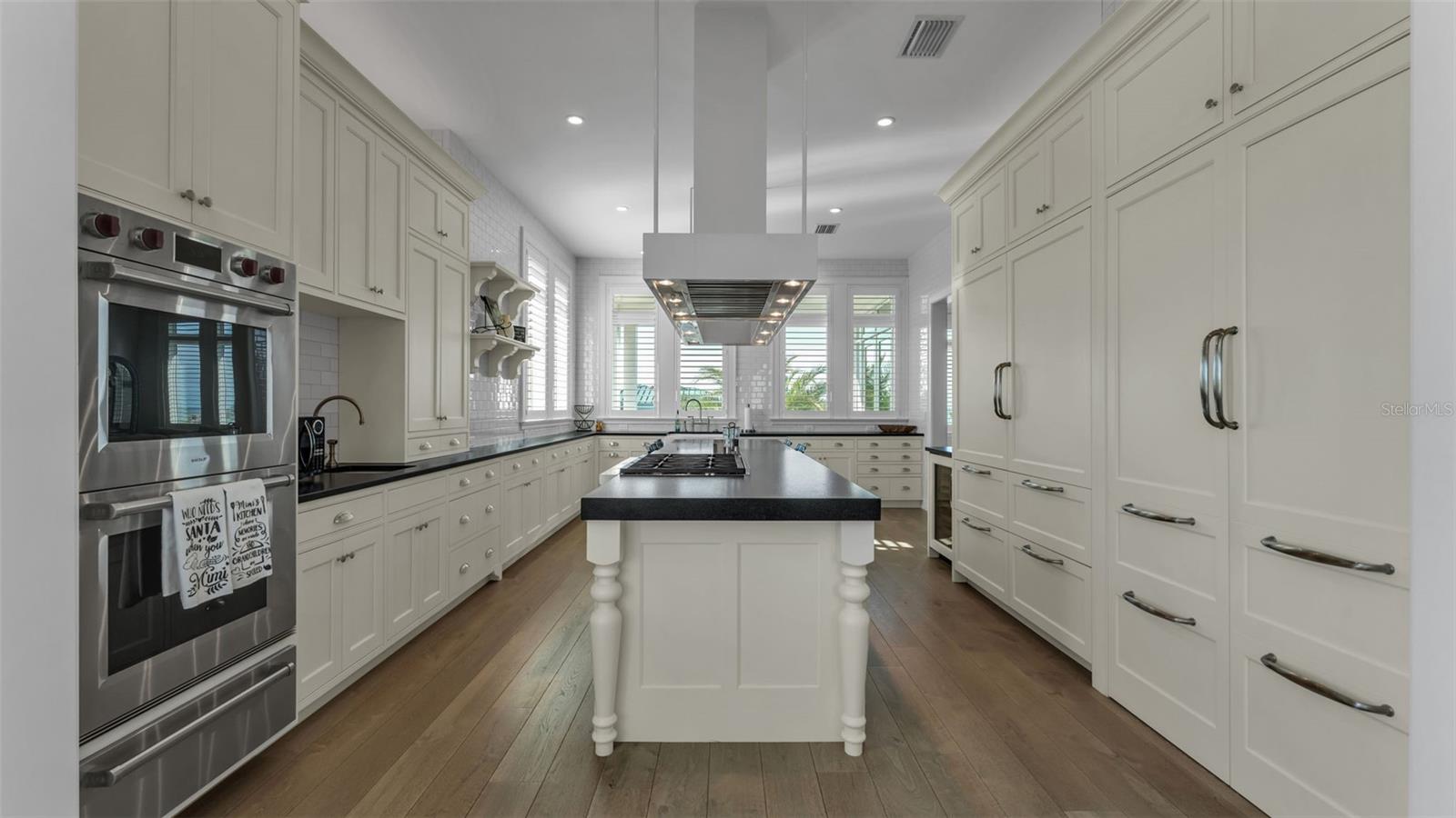 1013 ELDORADO AVENUE