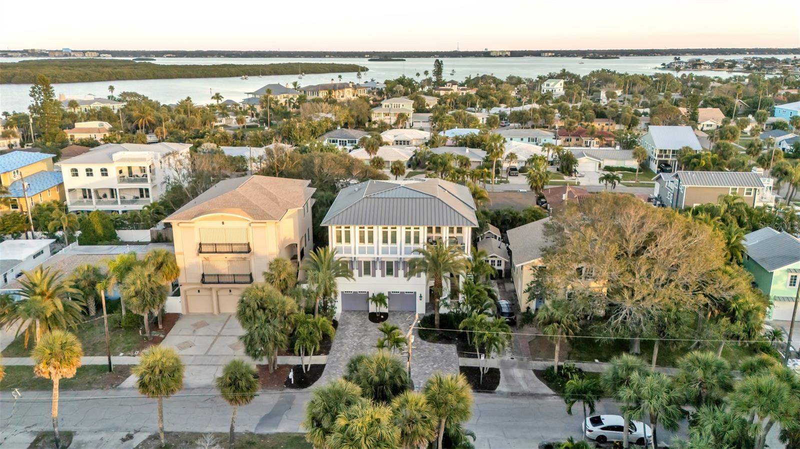 CARLOUEL - Residential