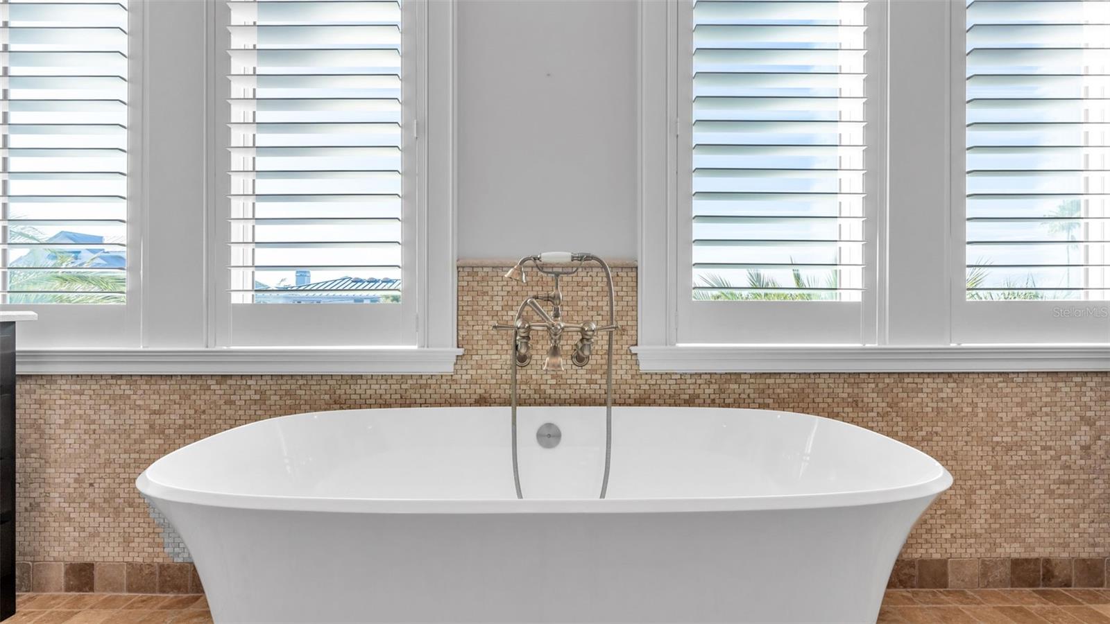 CARLOUEL - Residential