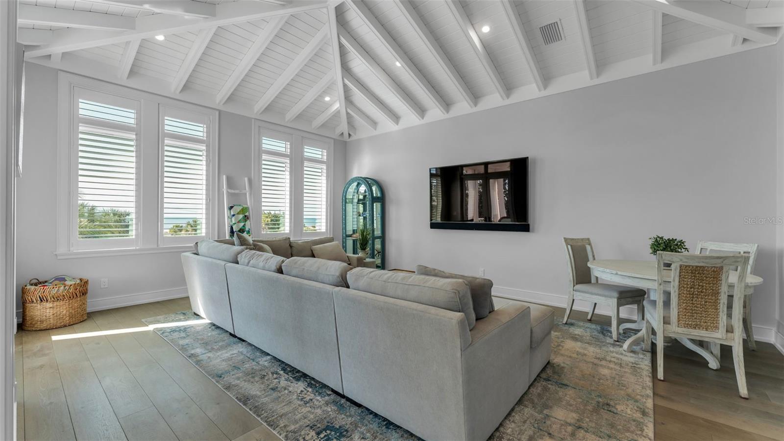 CARLOUEL - Residential