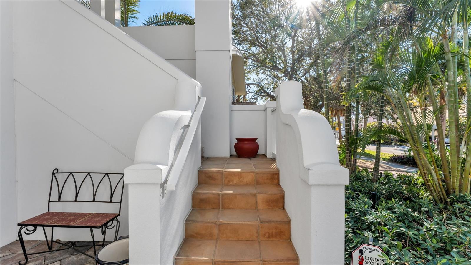 CARLOUEL - Residential