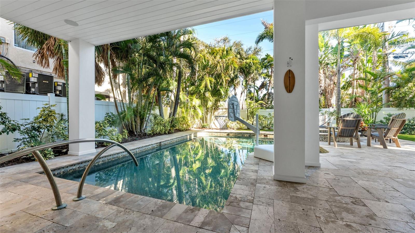 CARLOUEL - Residential