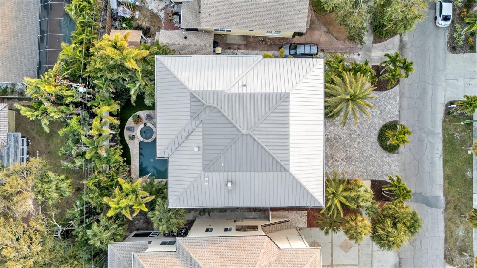 CARLOUEL - Residential