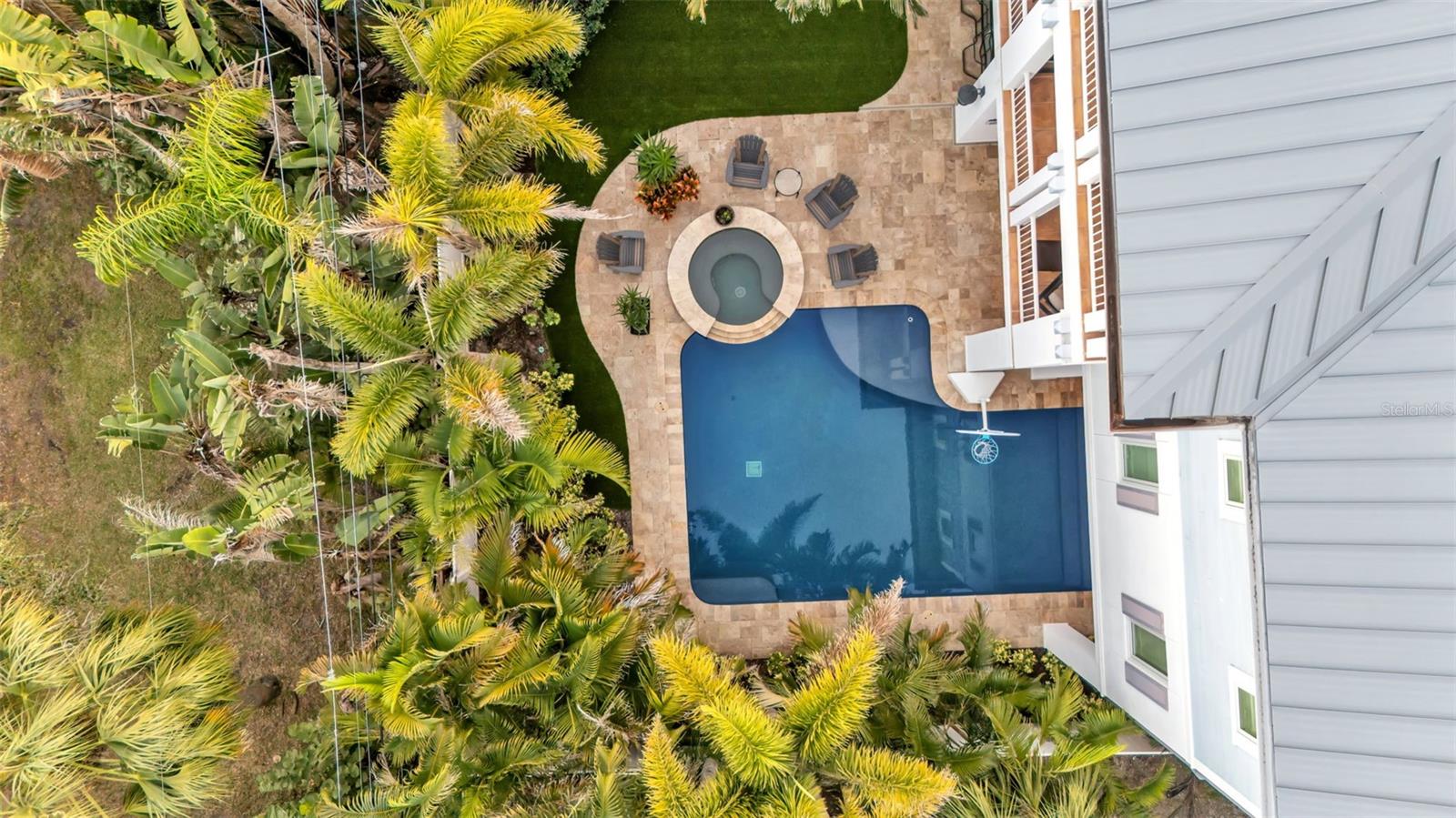 CARLOUEL - Residential