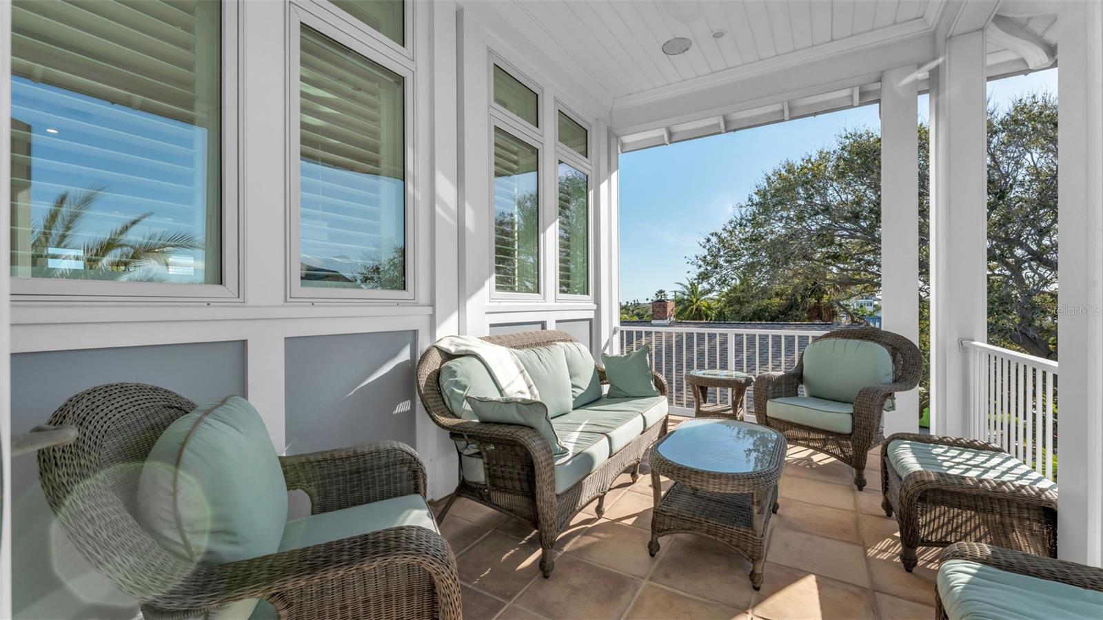 CARLOUEL - Residential