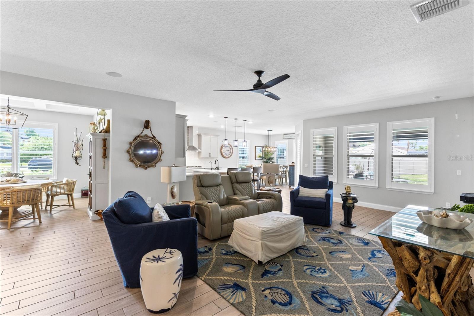 LAKESHORE/WEKIVA - Residential