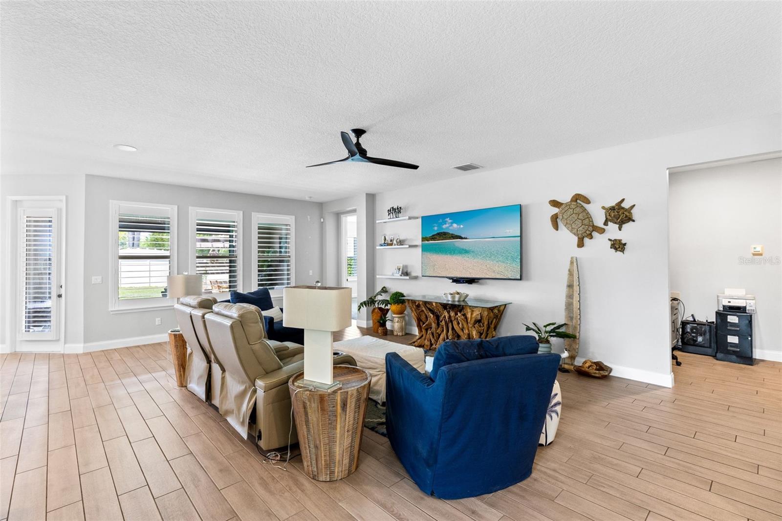 LAKESHORE/WEKIVA - Residential