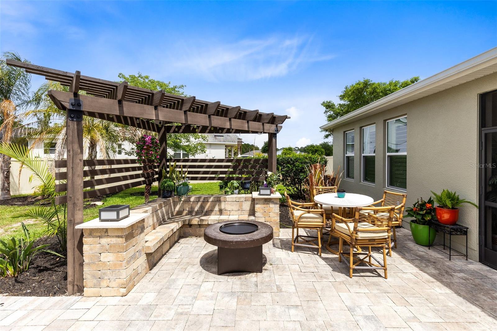 LAKESHORE/WEKIVA - Residential