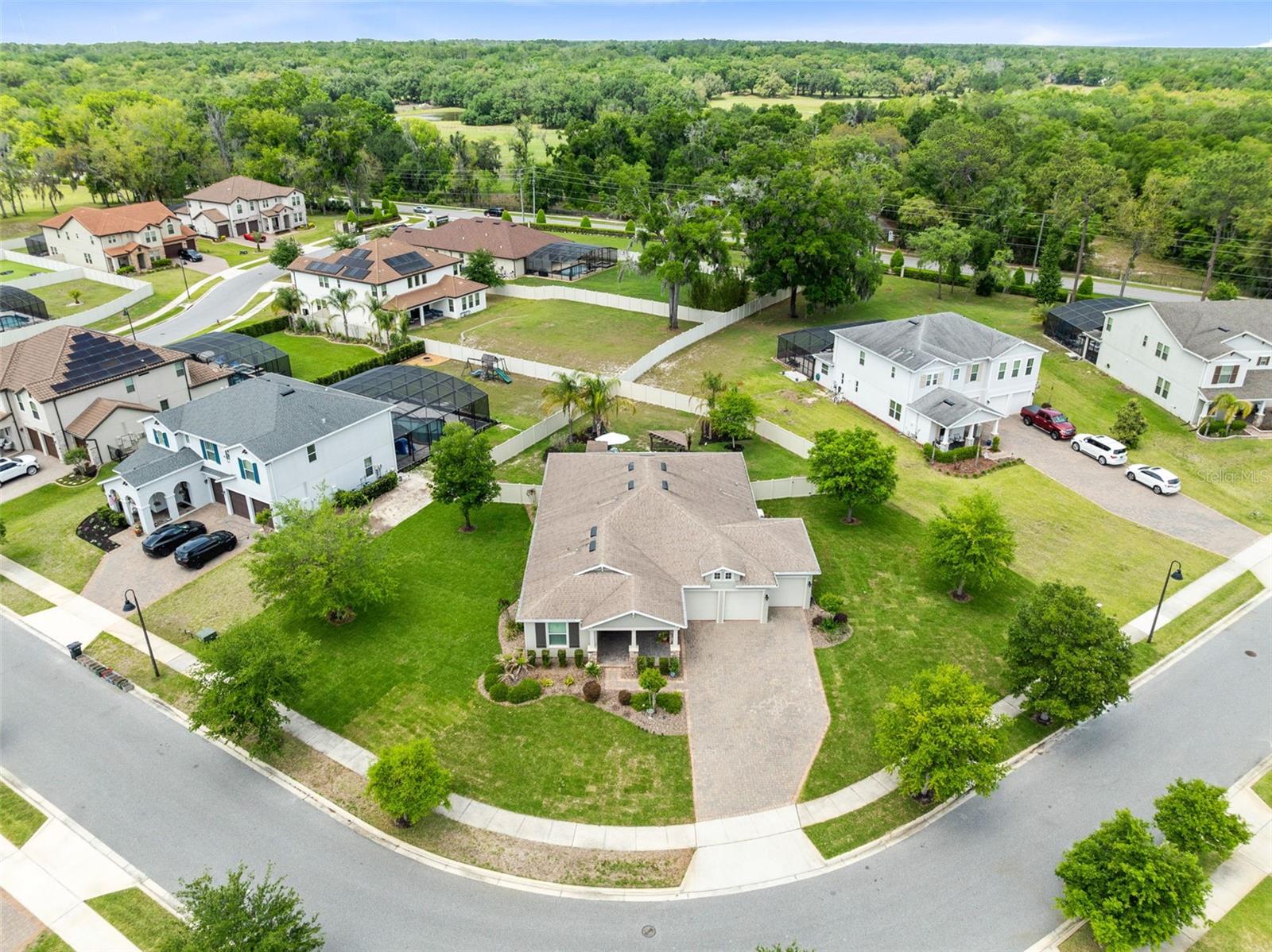 LAKESHORE/WEKIVA - Residential