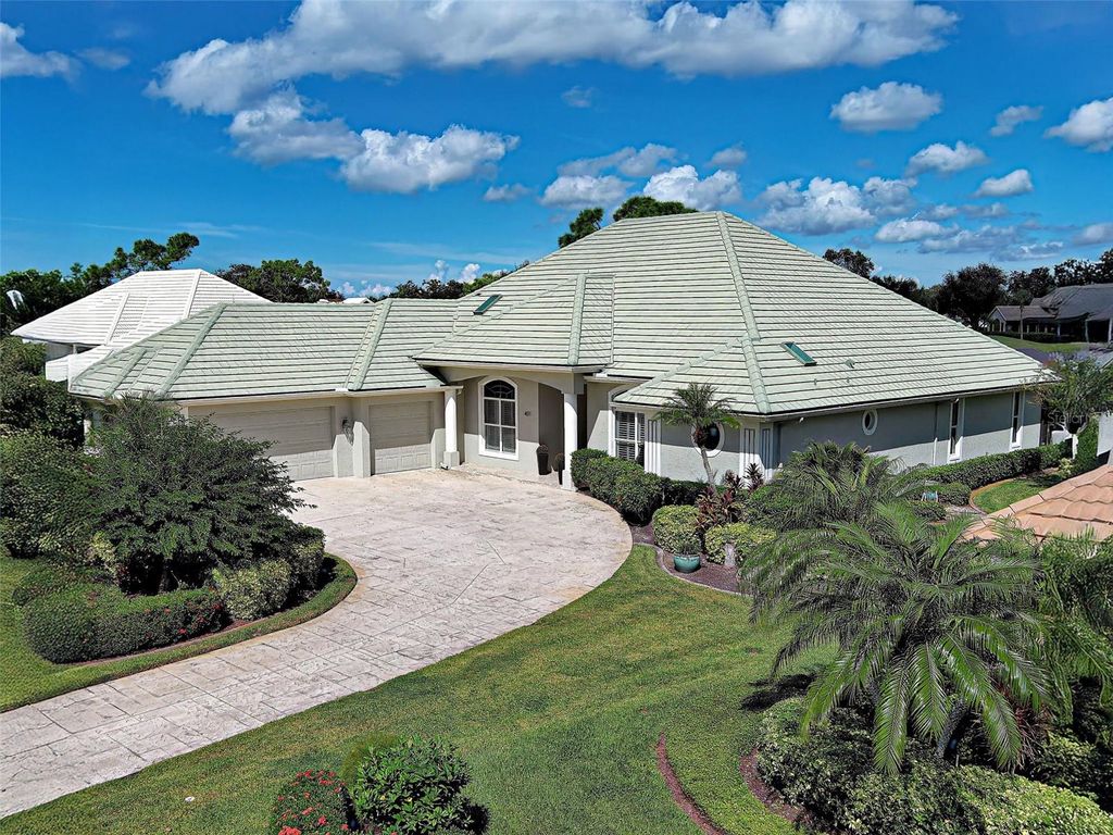 Photo of 431 Tremingham Way, Venice, FL 34293 (MLS # N6140712)